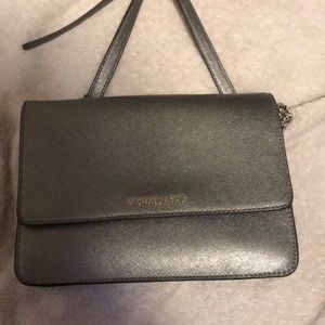 Micheal kors purse